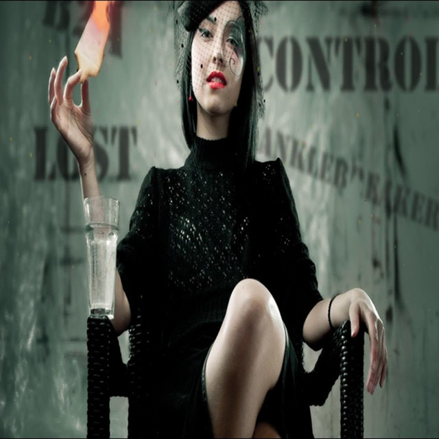 LOST CONTROL (HARDSTYLE LIVE VERSION)