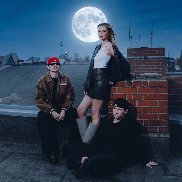 MOONLIGHT